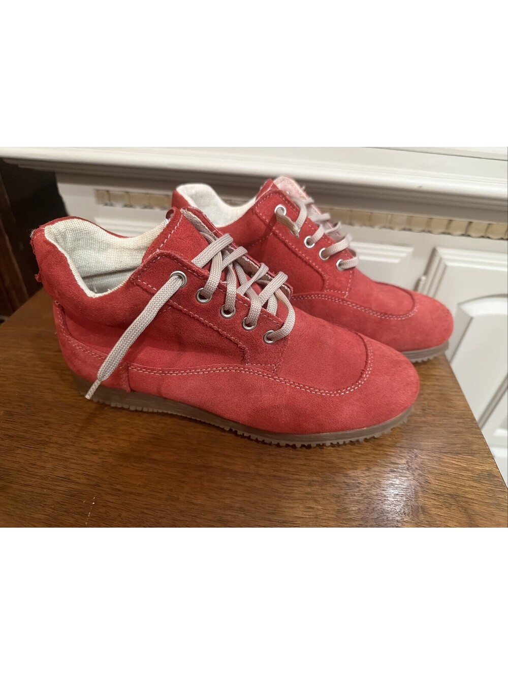 Vintage Kickers Red Suede Chukka Boots Moc Toe Mid Top Union Jack Tag EU 37 US 7